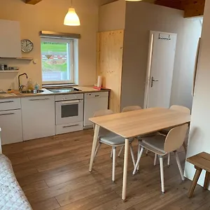 Book-A-Room Salzburg Apartment 5-6-7-8 Holiday home