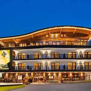 https://hotel-eldorado.ischgl-hotels.net