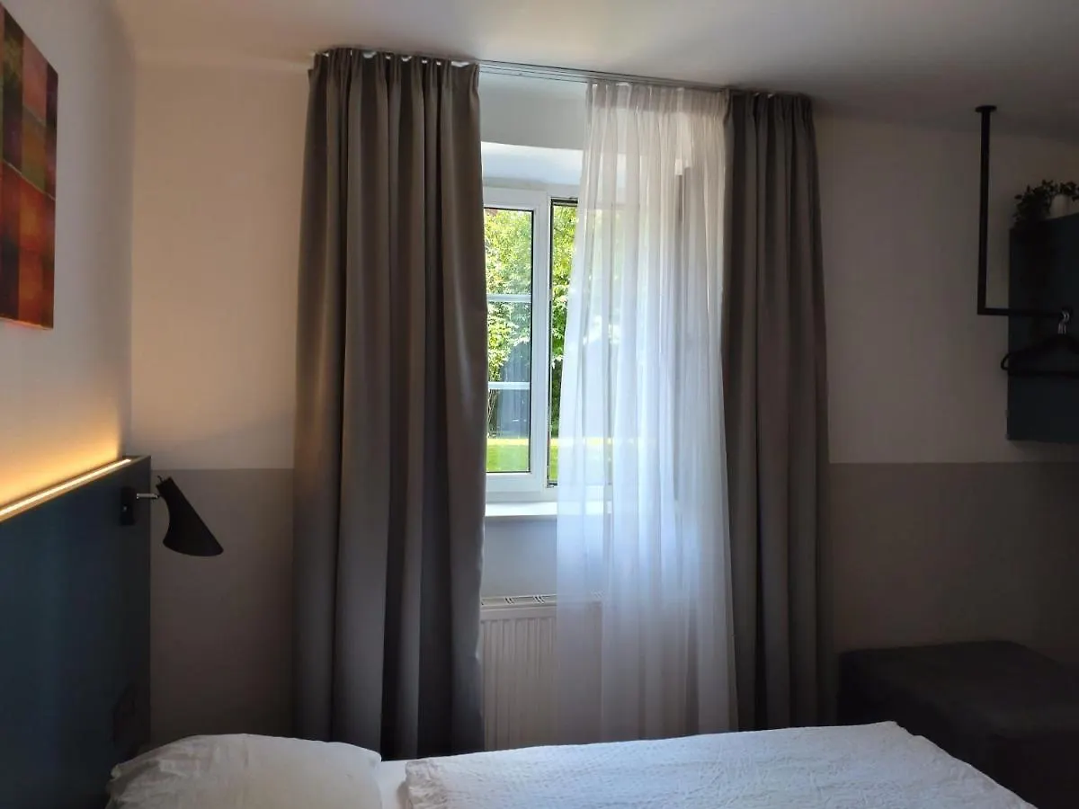 Guest house Pension Elisabeth - Rooms & Apartments Salzburg Austria
