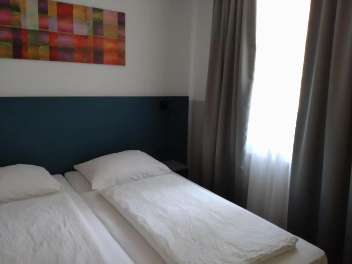 זלצבורג Pension Elisabeth - Rooms & Apartments