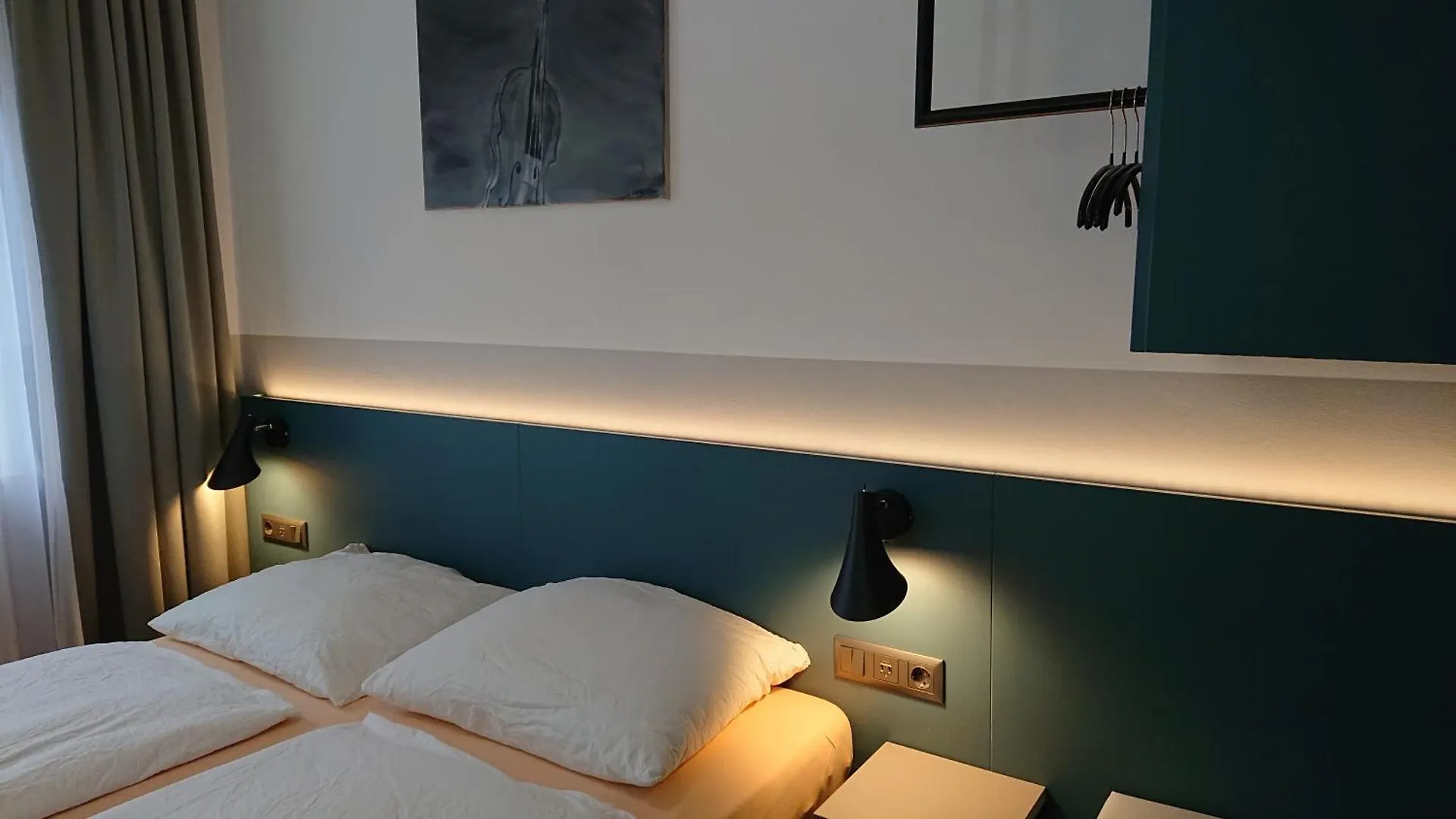 Pension Elisabeth - Rooms & Apartments Salzburg 0*,  Austria