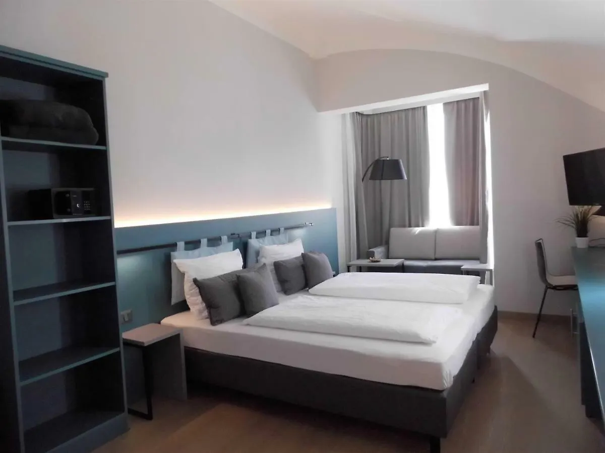 Guest house Pension Elisabeth - Rooms & Apartments Salzburg Austria